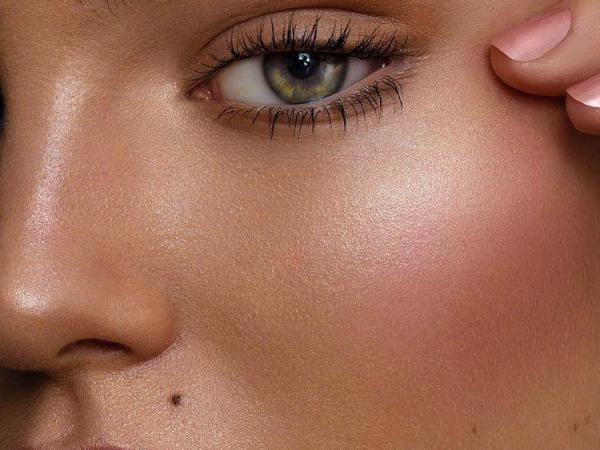 Las cejas son el marco del rostro